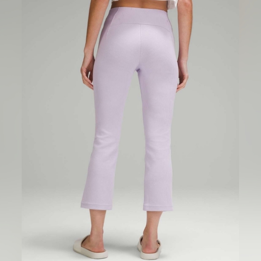 NWT Lululemon Ribbed Softstreme Zip-Leg High-Rise Cropped Pant 25"Lilac size 14